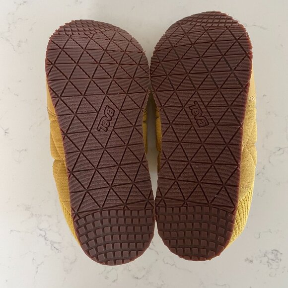 Teva 1984 Outdoor ReEmber Moccasin 1125471 Slip On Gold w Purple Tab Sz 8 NWT - Picture 7 of 14